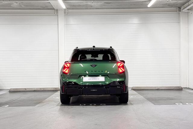 Mini Electric Aceman SE | John Cooper Works Uitvoering | Pakket M | 19" JCW Lap Spoke 2-tone