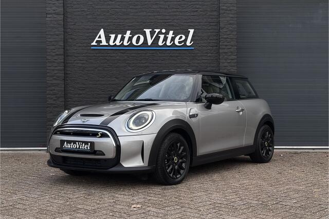 Mini Electric Cooper SE 33 kWh | Camera | Unieke bekleding | Stoelverwarming | LED