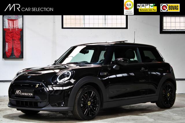 Mini Electric Mini Classic 33 kWh | Panoramadak | Leder | Keyless | Apple Carplay | NL auto | BTW |