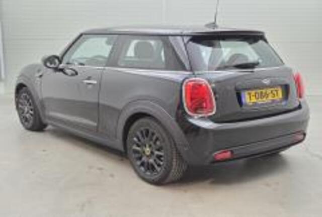 Mini Electric Mini Classic 33 kWh | Clima | Navi |* 27 t/m 31 dec eindejaarsshow!!