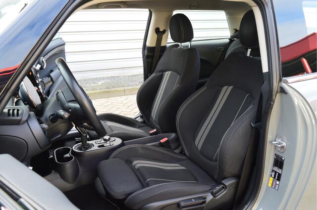 Mini Electric Mini Basic 33 kWh O.a: Navi, Clima, Cruise, Sportstoelen, Carplay, Etc. All-in prijs!