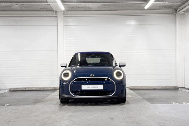 Mini Electric Cooper 3-deurs Cooper SE Favoured M 54.2 kWh