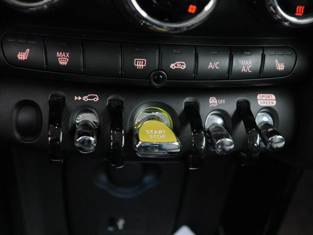 Mini Electric Mini Classic 33 kWh | Cruise Control | Stoelverwarming | Climate Control | Navigatie | CarPlay | Parkeersensoren | 26.956 Km!!