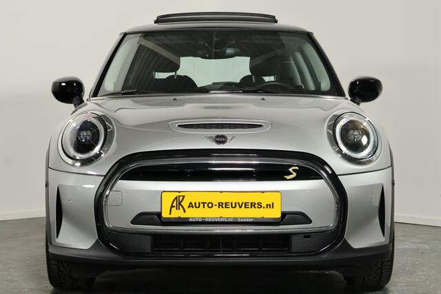Mini Electric Mini Cooper S 33 kWh / Panoramadak / Harman Kardon / Keyless / CarPlay / Navi / DAB / HUD
