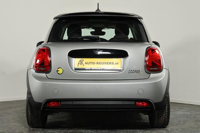 Mini Electric Mini Cooper S 33 kWh / Panoramadak / Harman Kardon / Keyless / CarPlay / Navi / DAB / HUD