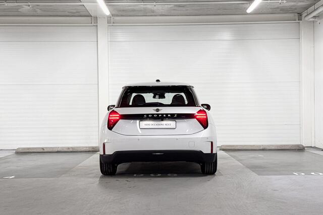 Mini Electric 3-deurs Cooper SE | Essential Trim | Achteruitrijcamera | Apple Carplay