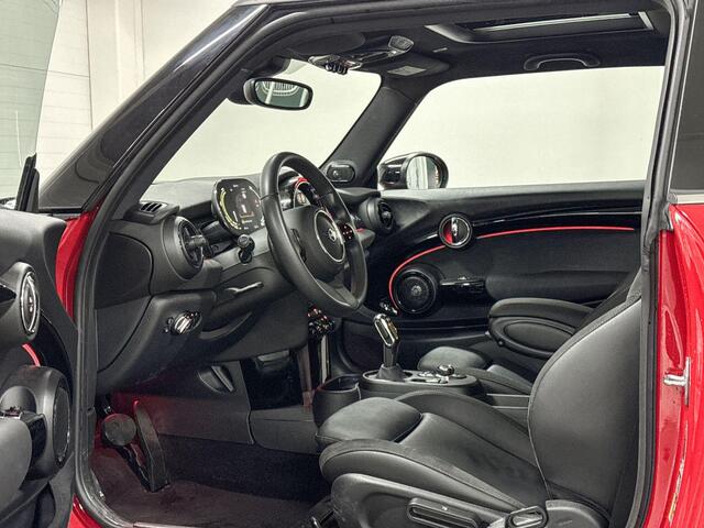 Mini Electric 3-deurs Camden | Achteruitrijcamera | Panoramadak | Harman Kardon