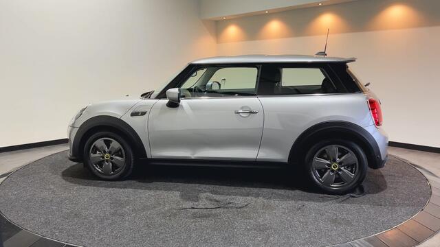 Mini Electric Mini Essential 33 kWh Navigatie | Nette Auto!