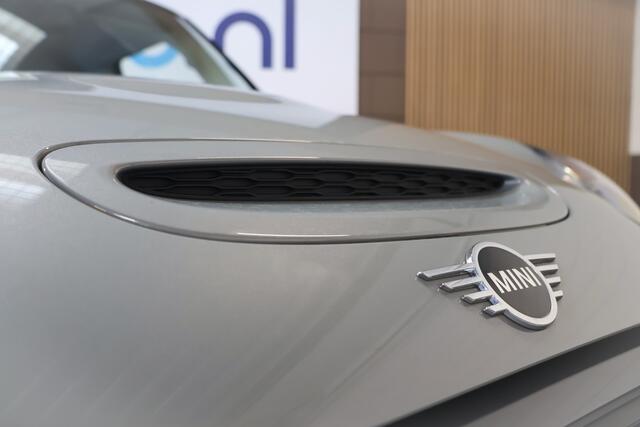 Mini Electric Mini Cooper SE 33 kWh LED/Navi Plus/Camera/Apple CarPlay/Sfeer/DAB/16"