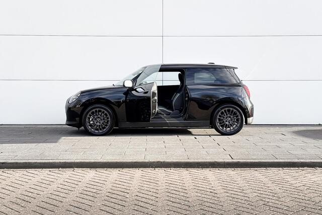 Mini Electric Cooper 3-deurs Cooper E BlackYard XS