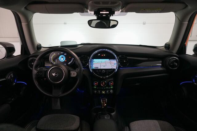 Mini Electric Mini 33 kWh Panoramadak | Harman Kardon | Camera | Warmtepomp