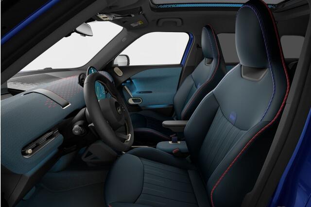 Mini Electric Aceman SE Favoured XL 54.2 kWh | 19 inch Eternal Spoke 2-tone | Opruimingsvoordeel