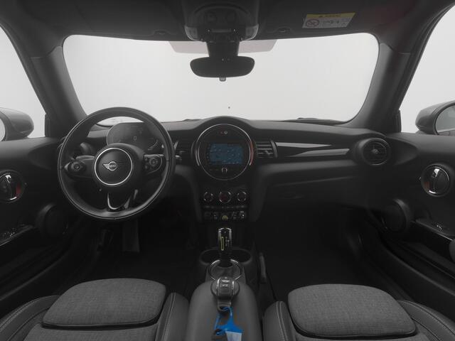 Mini Electric Mini Essential 33 kWh | CRUISE | CAMERA | STOELVERW.