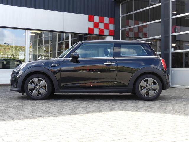 Mini Electric Mini Yours 33 kWh *t/m 10de bouwjaar garantie!