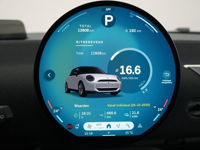 Mini Electric Cooper E Classic L 40.7 kWh SEAF Panoramadak | Getint glas | Harmen Kardon | Comfort Access |