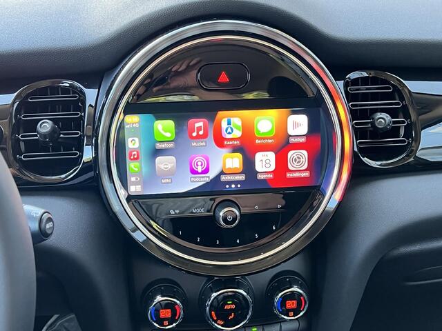 Mini Electric Mini Camden Edition 33 kWh / Apple Carplay&Android Auto / Stoelverwarming / Parkeersensoren Achter /