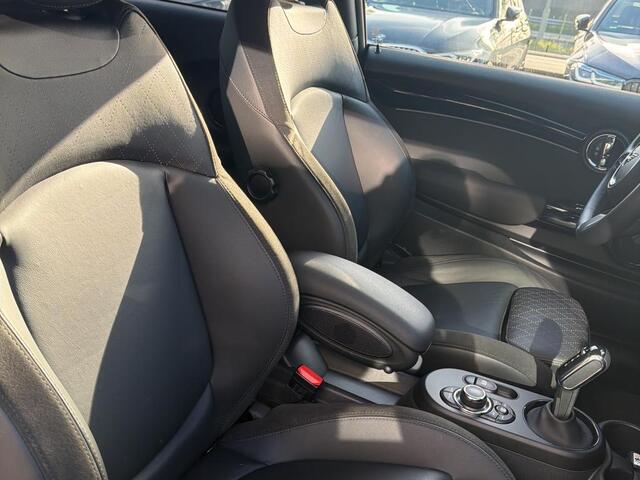 Mini Electric 3-deurs 33 kWh | Pano | Leder | Active Cruise | Harman Kardon