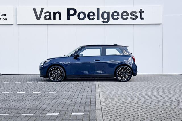 Mini Electric Cooper 3-deurs Cooper SE Favoured M 54.2 kWh
