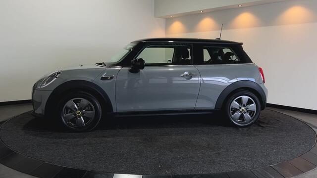 Mini Electric Mini Essential 33 kWh Navigatie | LED | Autom. airco