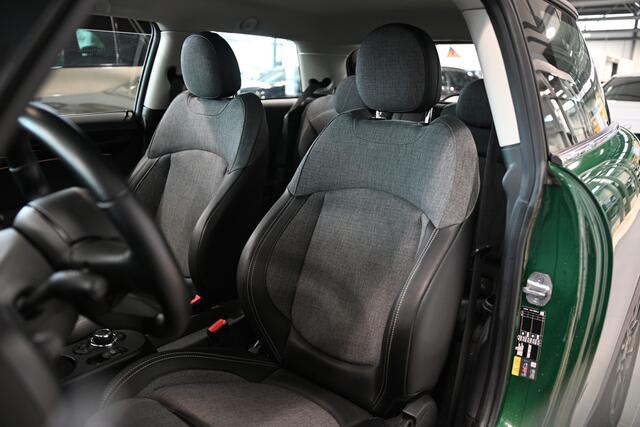 Mini Electric Classic / Sportstoelen / Cruise Control / LED / Ambiance verlichting / 16" LM Victory Spoke zwart