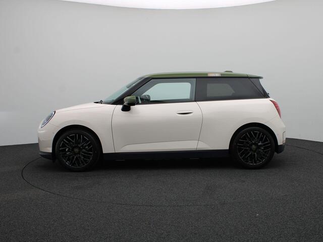 Mini Electric Cooper SE Paul Smith Edition + M Pakket