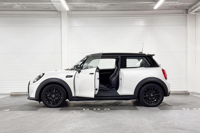 Mini Electric 3-Deurs Classic | Stuurwielverwarming | Driving Assistant | Stoelverwarming |