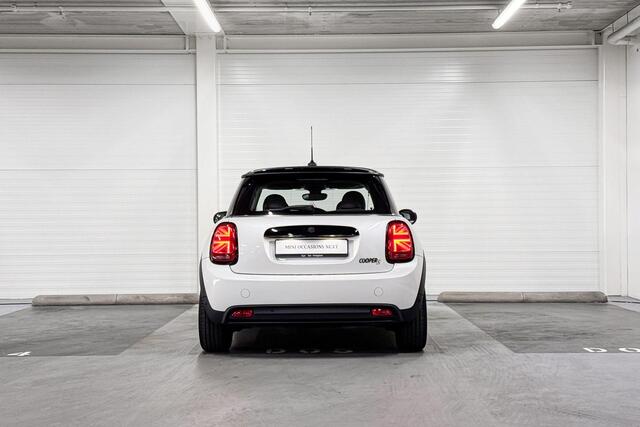 Mini Electric 3-Deurs Classic | Stuurwielverwarming | Driving Assistant | Stoelverwarming |