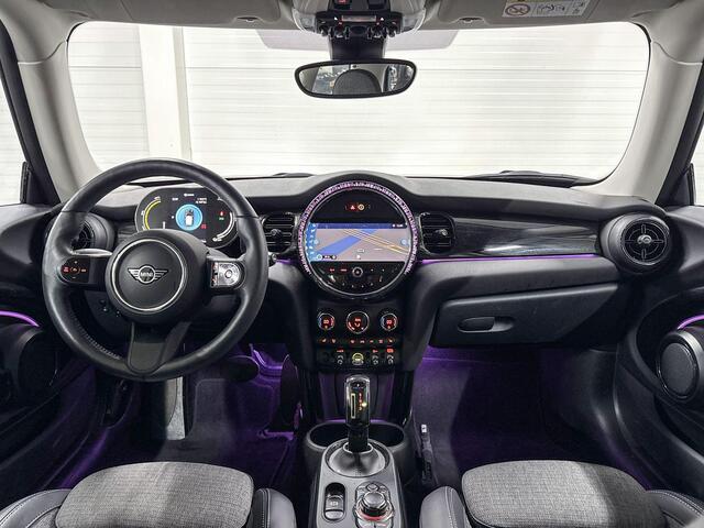 Mini Electric 3-Deurs Classic | Stuurwielverwarming | Driving Assistant | Stoelverwarming |