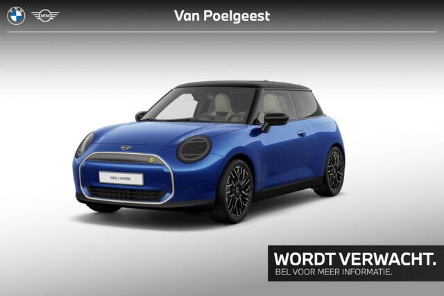 Mini Electric Cooper 3-deurs Cooper SE Favoured M 54.2 kWh | 18 Inch Night Flash Spoke 2-tone | Opruimingsvoordeel