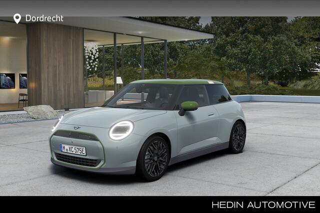 Mini Electric Mini Cooper SE Paul Smith Ed. XL 54.2 kWh | Adaptive Cruise | Panoramadak | Stoelmassage | 360 Camera