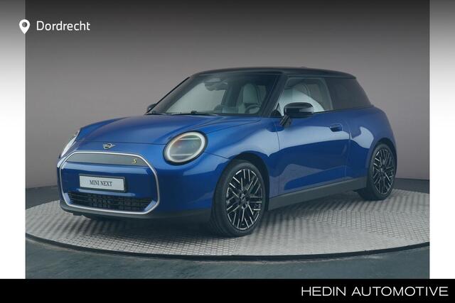 Mini Electric Cooper SE Favoured 54.2 kWh Pakket M | Panoramadak | Stoelverwarming | Head-up display |