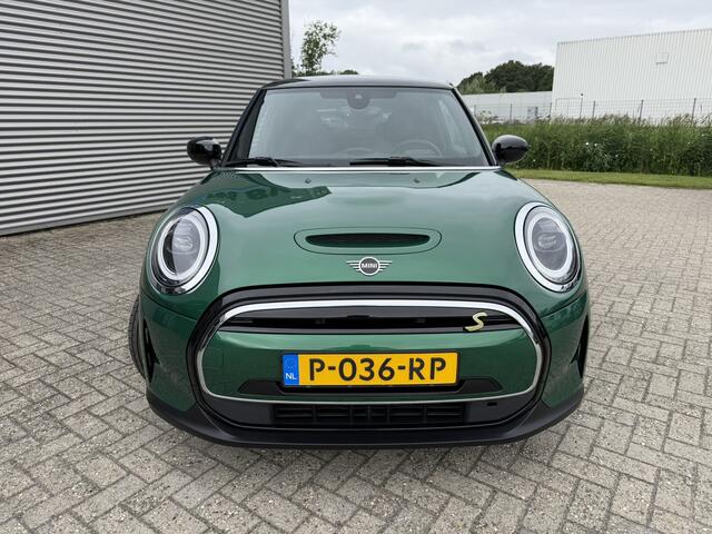 Mini Electric MINI Electric 33 kWh Climate Control Carplay PDC LMV Stoelverwarming Cruise Control Keyless Entry