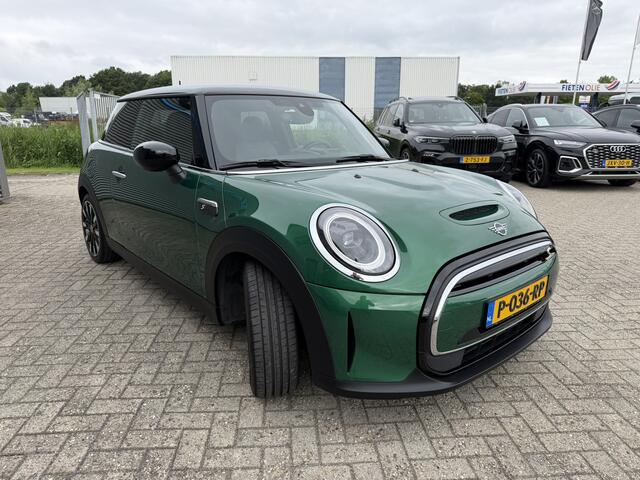 Mini Electric MINI Electric 33 kWh Climate Control Carplay PDC LMV Stoelverwarming Cruise Control Keyless Entry