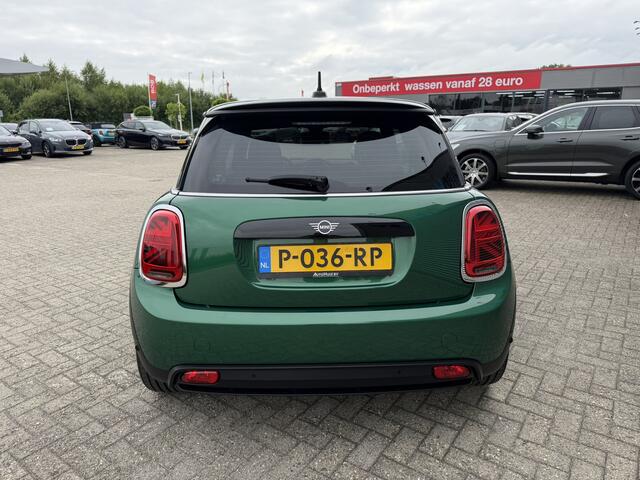 Mini Electric MINI Electric 33 kWh Climate Control Carplay PDC LMV Stoelverwarming Cruise Control Keyless Entry