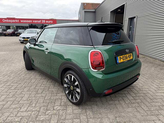 Mini Electric MINI Electric 33 kWh Climate Control Carplay PDC LMV Stoelverwarming Cruise Control Keyless Entry