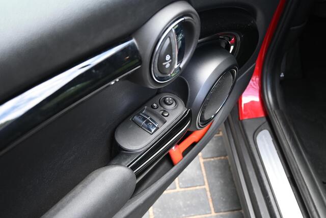 Mini Electric Yours 33 kWh Pano, H&K, Head up, full option