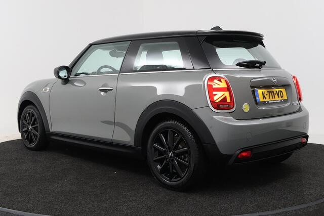 Mini Electric Essential 33 kWh