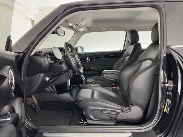 Mini Electric MINI Yours 33 kWh [3-Fase-11kW] {Soh-96%} (INCL.BTW) Aut. *HEAT-PUMP | LEATHER-FABRIC | FULL-LED | NAVI-FULLMAP | SPORT-SEATS | AMBIENT-LIGHT | DIGI-COCKPIT | DAB+ | ECC | PDC | CRUISE | 16''ALU*