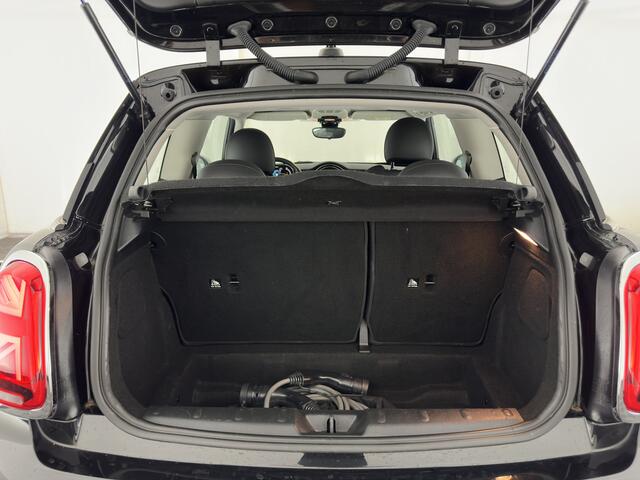 Mini Electric MINI Yours 33 kWh [3-Fase-11kW] {Soh-96%} (INCL.BTW) Aut. *HEAT-PUMP | LEATHER-FABRIC | FULL-LED | NAVI-FULLMAP | SPORT-SEATS | AMBIENT-LIGHT | DIGI-COCKPIT | DAB+ | ECC | PDC | CRUISE | 16''ALU*