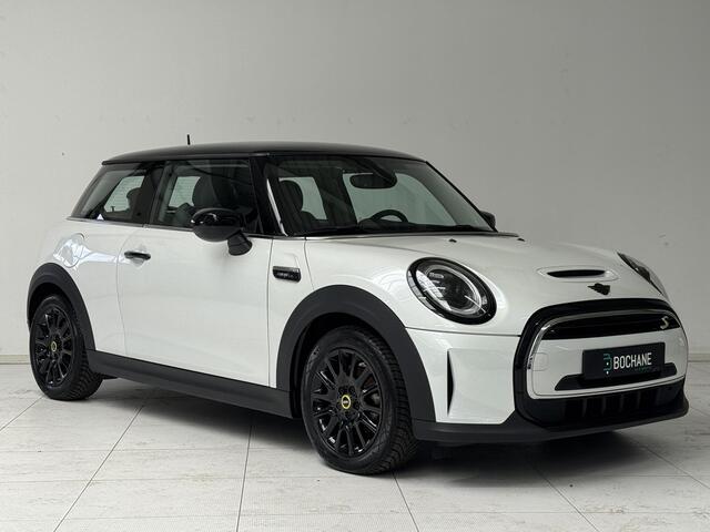 Mini Electric MINI Yours 33 kWh | Navigatie | Parkeersensoren | Stoelverwarming | All-Season Banden |