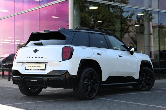 Mini Electric Aceman SE / John Cooper Works / Pakket M / 18" JCW Slide Spoke black