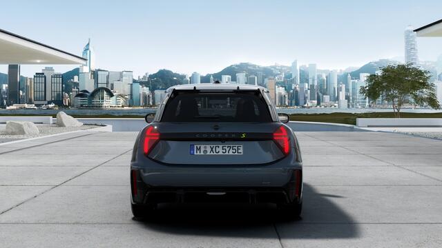 Mini Electric 3-Deurs Cooper SE John Cooper Works L 54.2 kWh Panoramadak | 360-Camera | Harman Kardon | Head-Up Display | Stoel/stuurverwarming