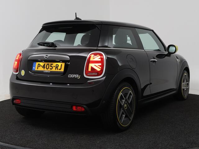 Mini Electric Essential 33 kWh