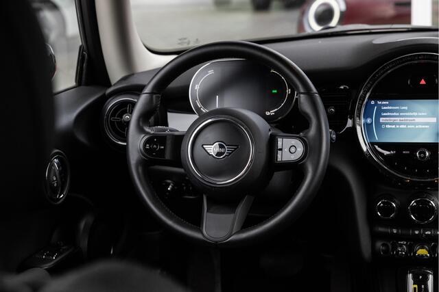 Mini Electric Classic 33 kWh | SOH 97% | Carplay | Navi