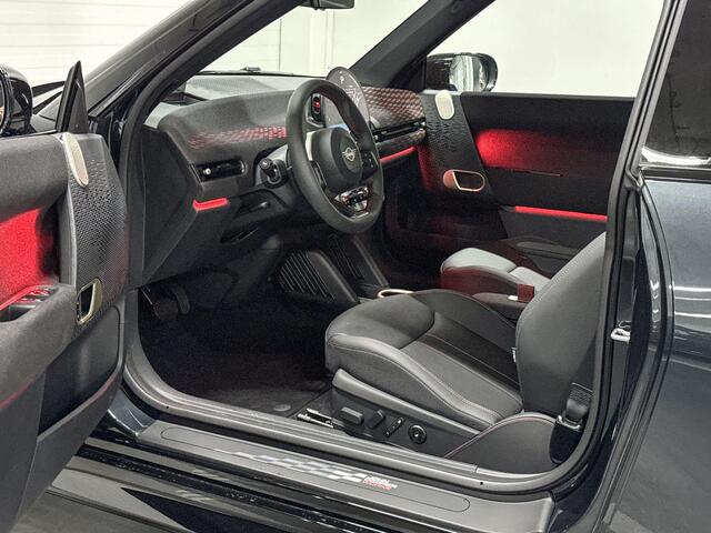 Mini Electric 3-Deurs Cooper SE John Cooper Works | Pakket XL | Panoramadak | Head-Up Display | Harman/Kardon