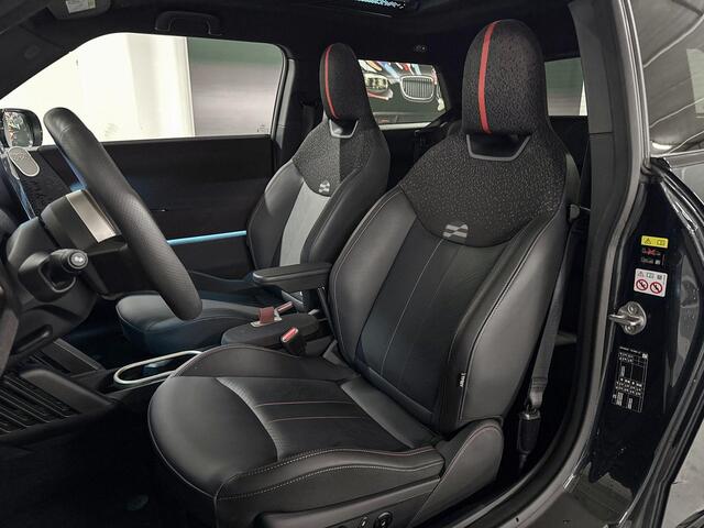Mini Electric 3-Deurs Cooper SE John Cooper Works | Pakket XL | Panoramadak | Head-Up Display | Harman/Kardon