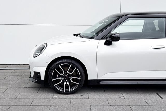 Mini Electric 3-Deurs Cooper SE John Cooper Works XL 54.2 kWh