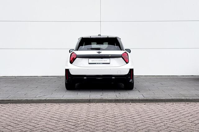 Mini Electric 3-Deurs Cooper SE John Cooper Works XL 54.2 kWh