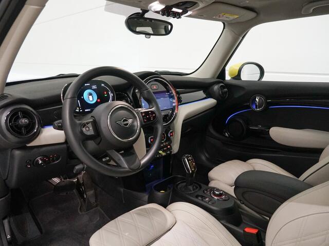 Mini Electric 33 kWh Panoramadak | Yours Leder | CarPlay