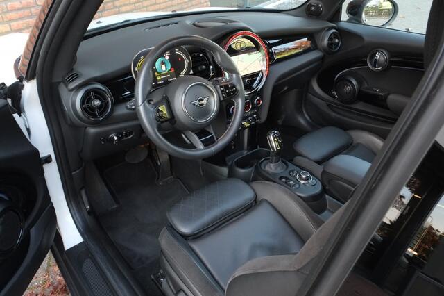 Mini Electric Camden Plus Edition | Panorama | Warmtepomp | Leder | Head-up – foto 5